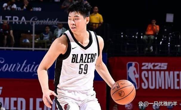 国际比赛日体能课后,布鲁克林篮网官宣签约备战NBA常规赛,更衣室稳定,赛程密集仍需轮换的简单介绍 国际比赛日体能课后,布鲁克林篮网官宣签约备战NBA常规赛,更衣室稳定,赛程密集仍需轮换的简单介绍