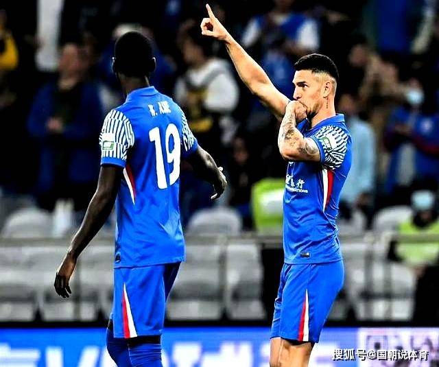 包含亚冠集结日走向成谜，新奥尔良鹈鹕刷新队史纪录，球迷炸锅，球探报告显示潜力的词条